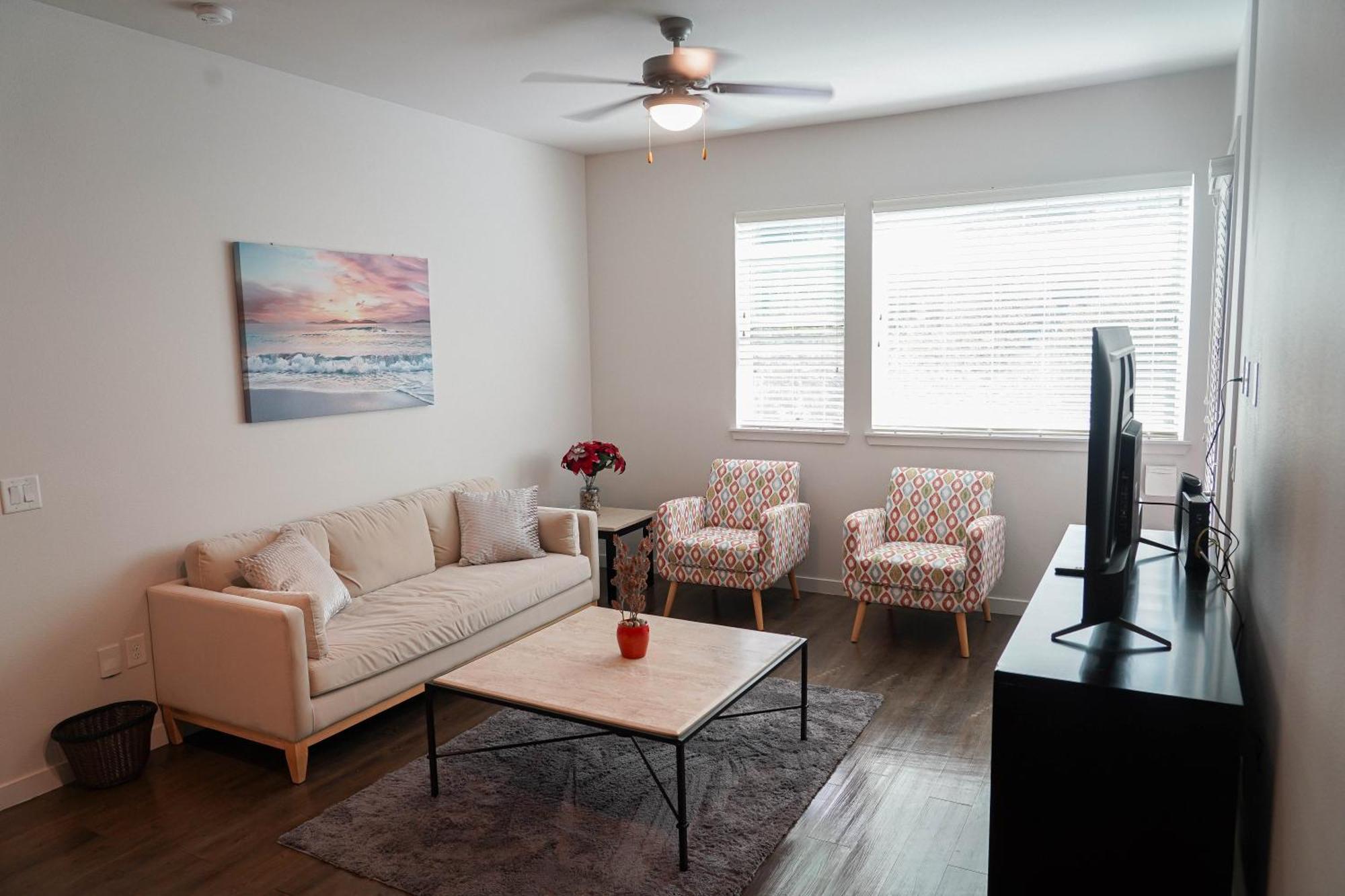 Luxury Designed 2 Bedrooms Part Hotel In Woodland Hills Ca Los Angeles Dış mekan fotoğraf